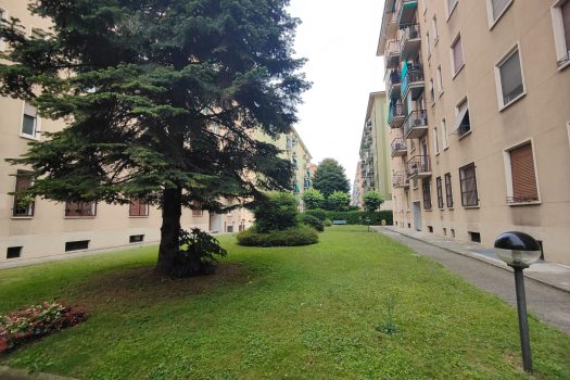 BILOCALE RISTRUTTURATO- MM BICOCCA