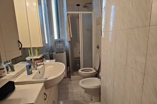 TRILOCALE CA’ GRANDA – VIALE FULVIO TESTI