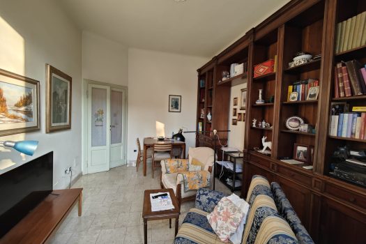 TRILOCALE CA’ GRANDA – VIALE FULVIO TESTI