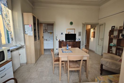 TRILOCALE CA’ GRANDA – VIALE FULVIO TESTI