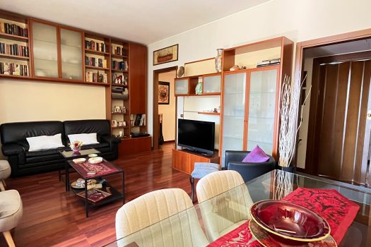 TRILOCALE CON TERRAZZO- MM ISTRIA